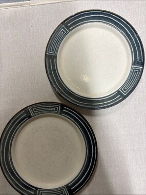 Mikasa Cream Ceramic Salad Plates with Green Design, Set of 2